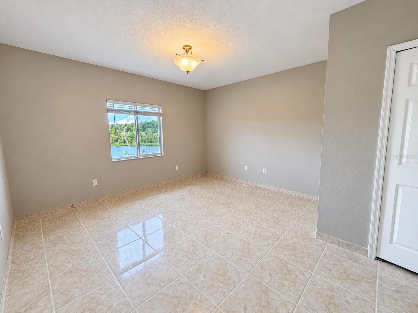 Condominium at 522 VILLA DEL SOL CIR #203, ORLANDO, photo 8 of 19