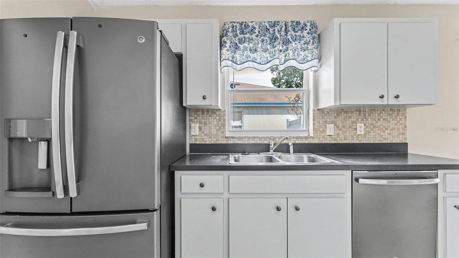 Single Family Residence at 1793 GREY FOX DR, LAKELAND, photo 11 of 39