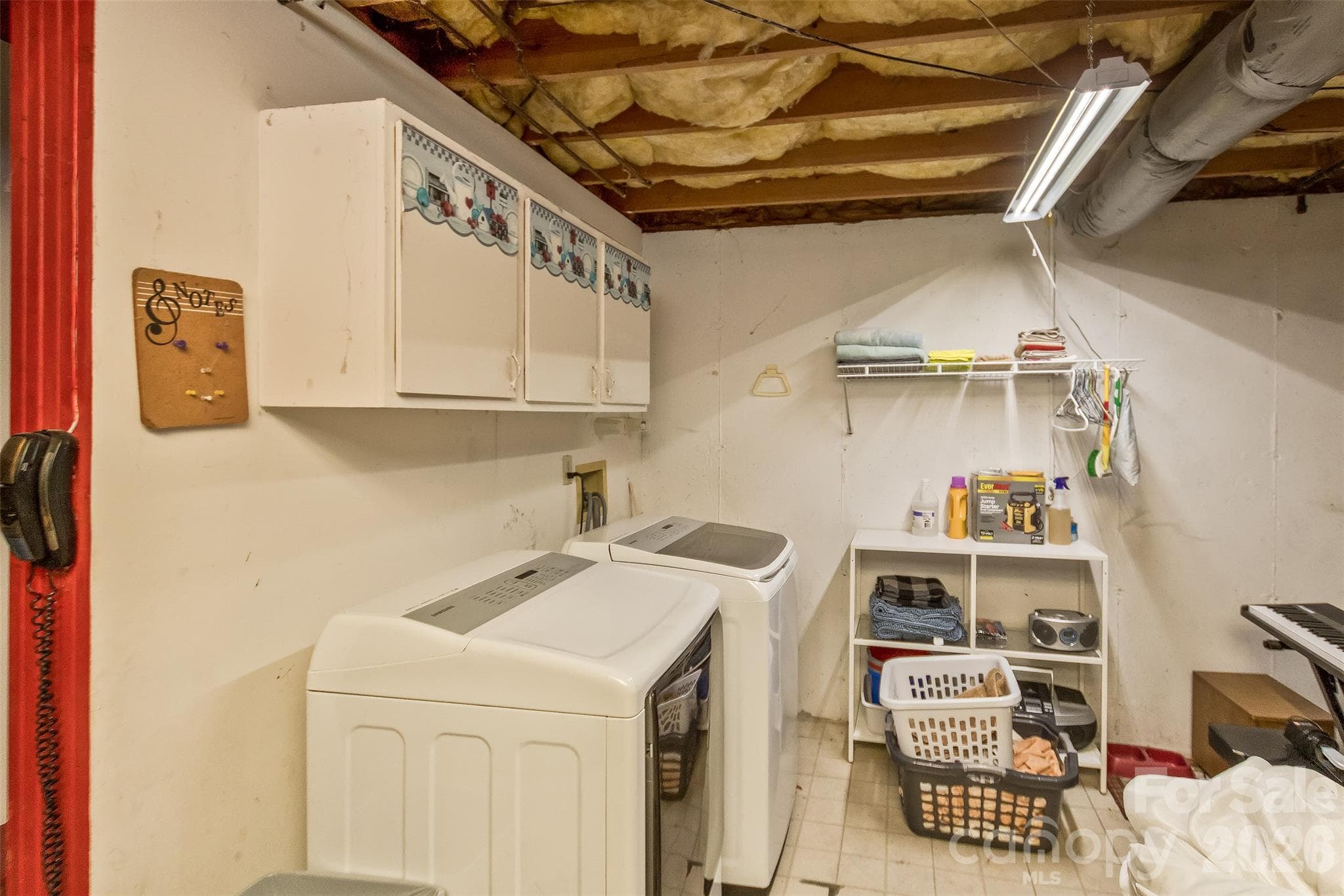 Basement Laundry Area - 2911 Middleton Place, Hendersonville