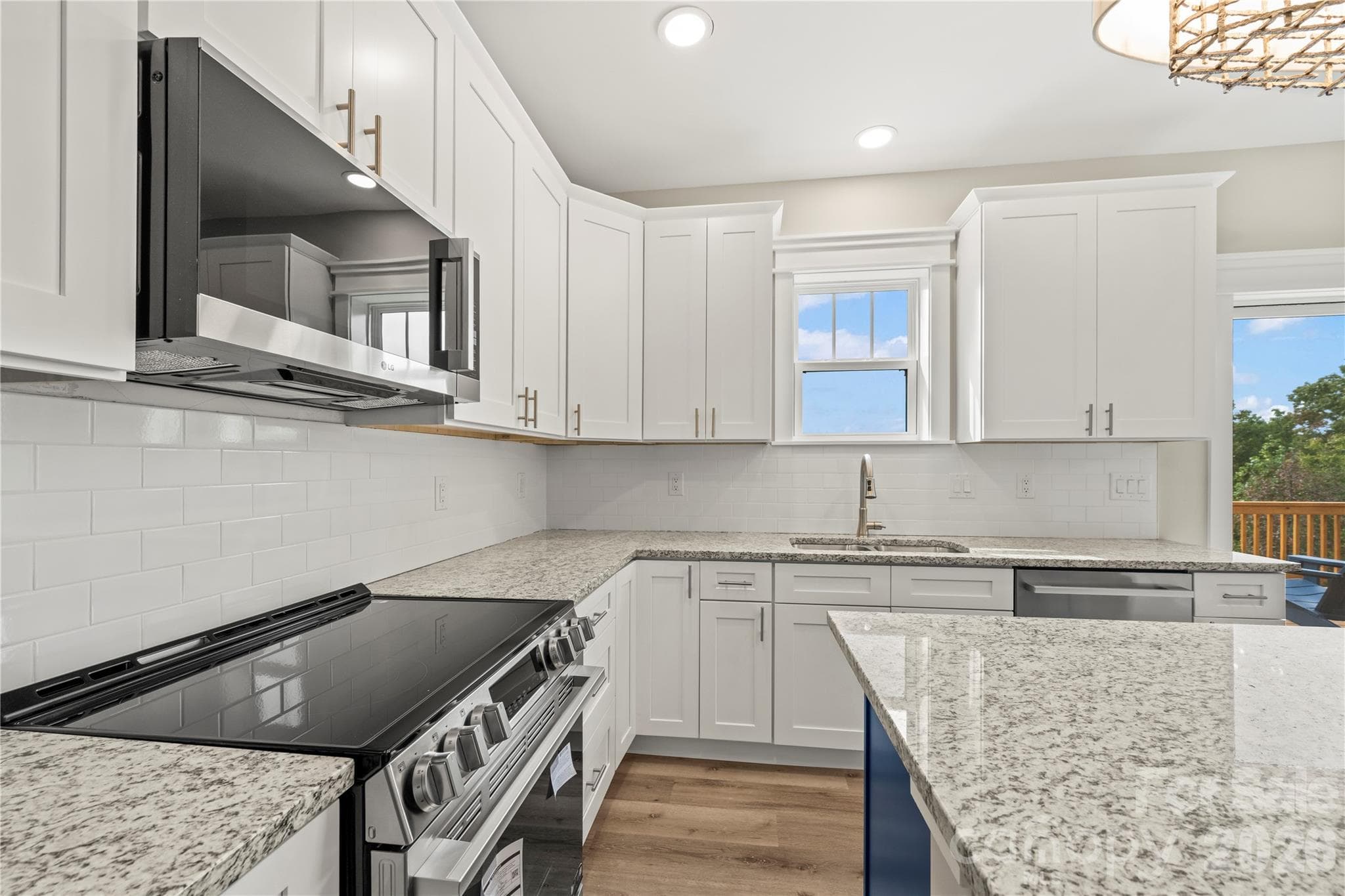 Single Family Residence at 9 Nellie Bell Lane, Swannanoa, photo 15 of 48