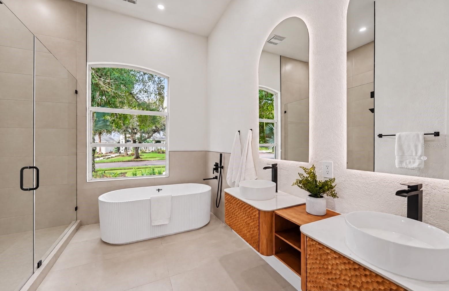 Master Bathroom - 5021 WESLEY DR, TAMPA