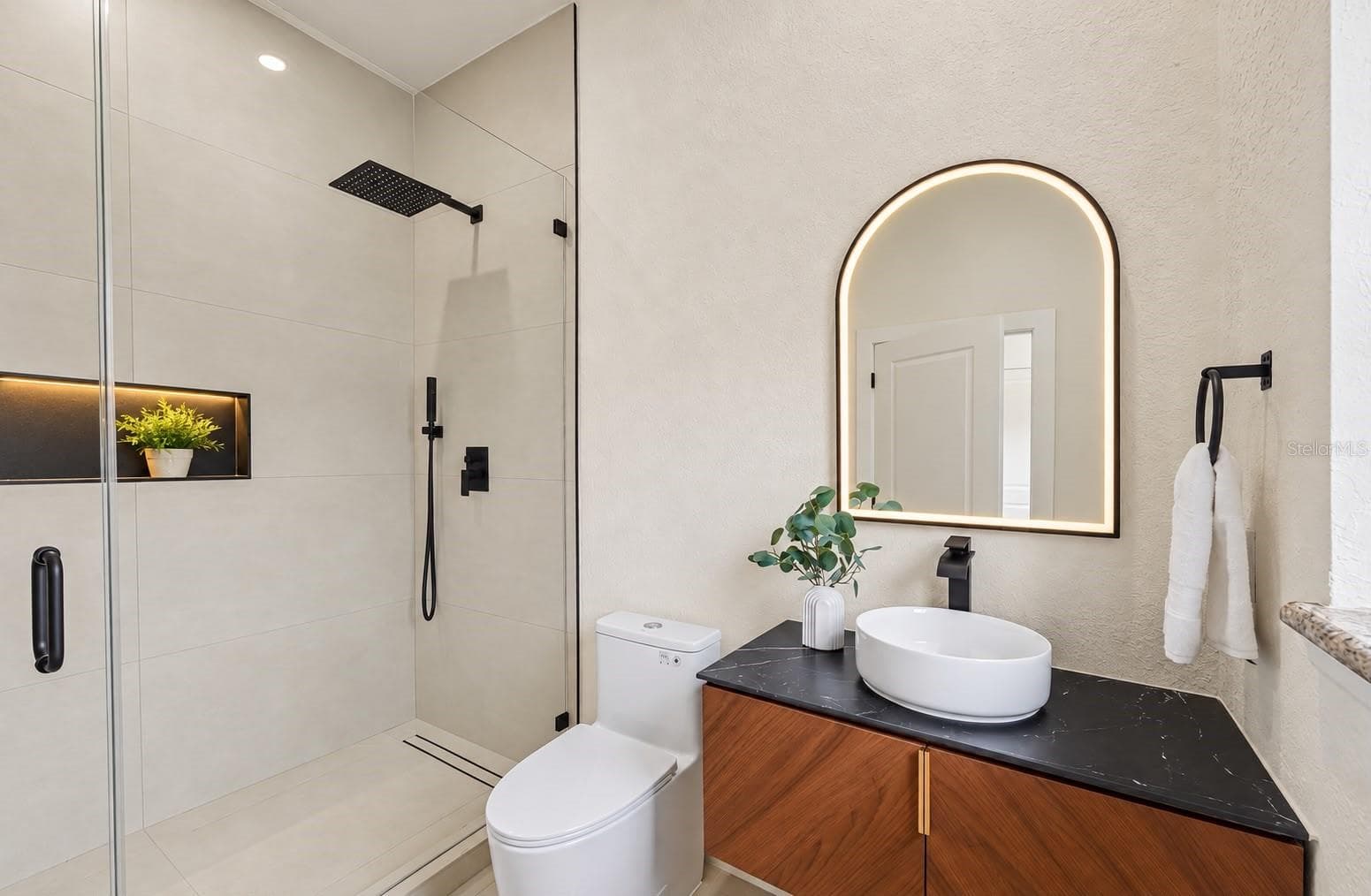 Bathroom - 5021 WESLEY DR, TAMPA