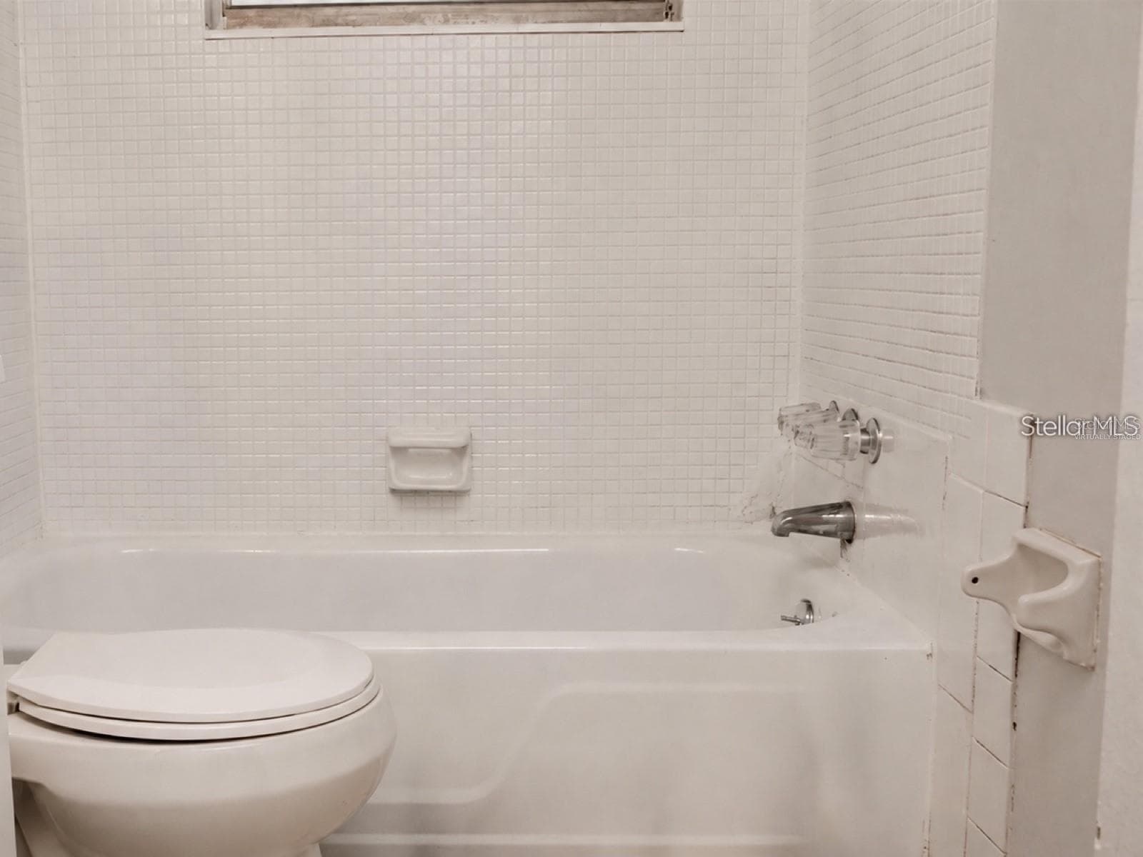 Virtually staged - 9416 GREYSTONE RD, THONOTOSASSA