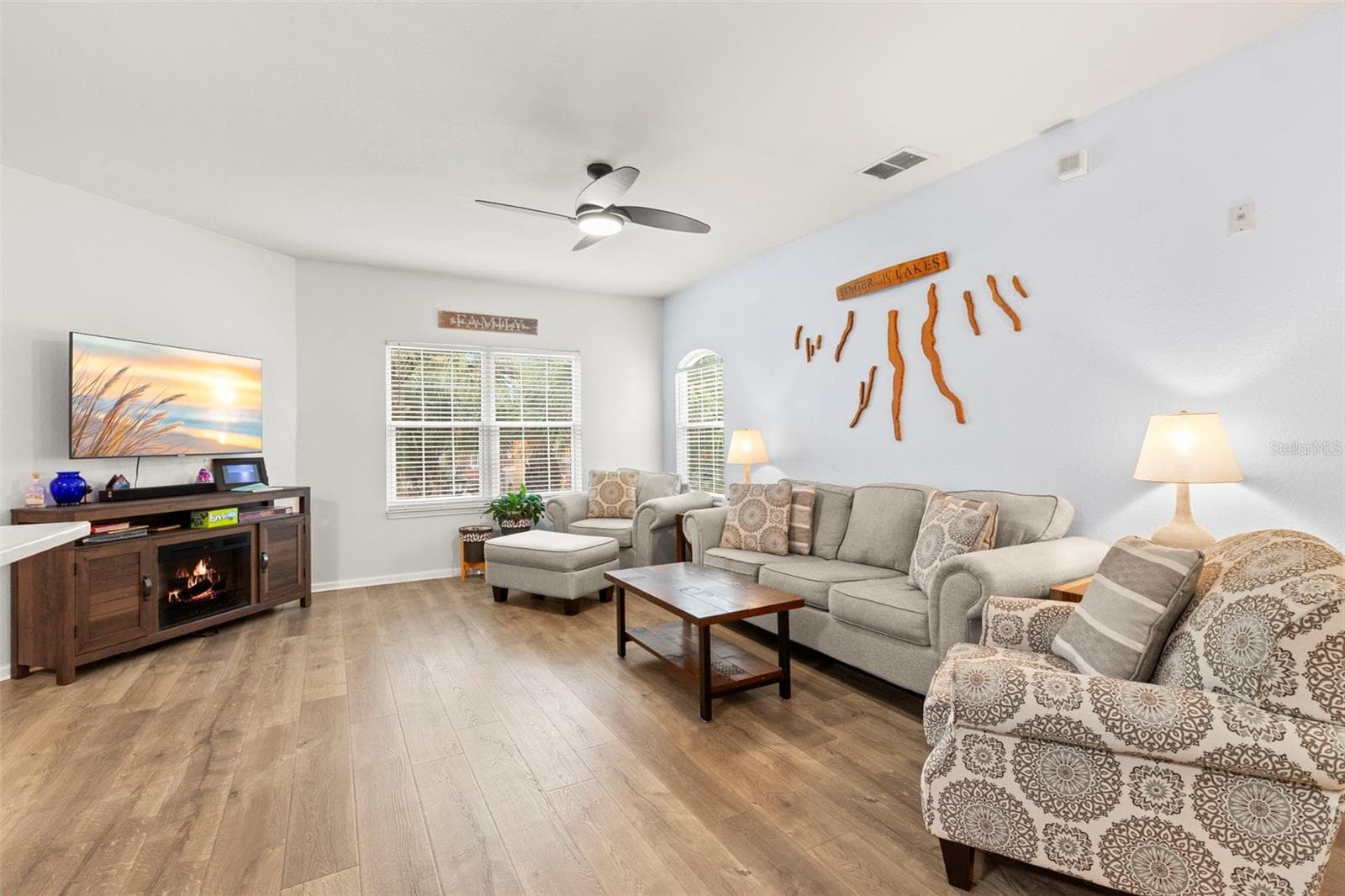 Condominium at 2279 PORTOFINO PL #20-2024, PALM HARBOR, photo 6 of 40