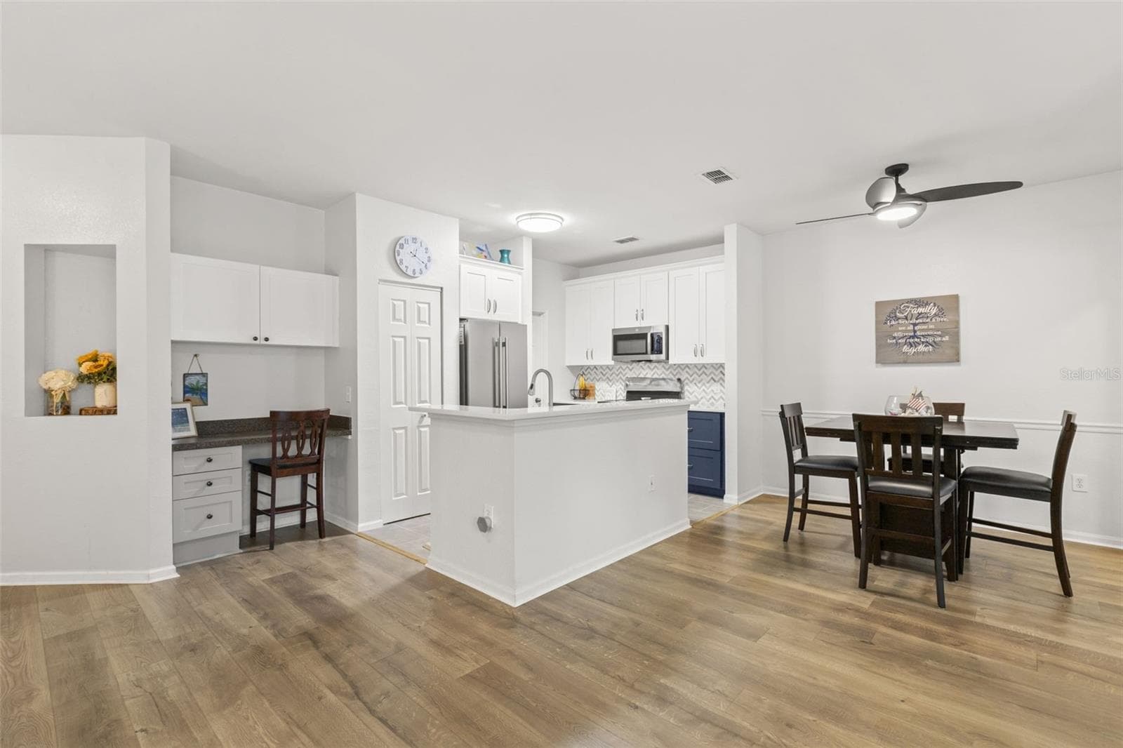Condominium at 2279 PORTOFINO PL #20-2024, PALM HARBOR, photo 9 of 40