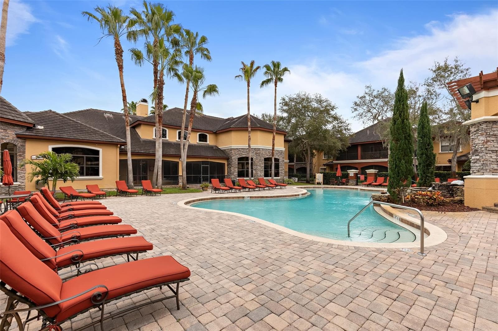 Condominium at 2279 PORTOFINO PL #20-2024, PALM HARBOR, photo 34 of 40