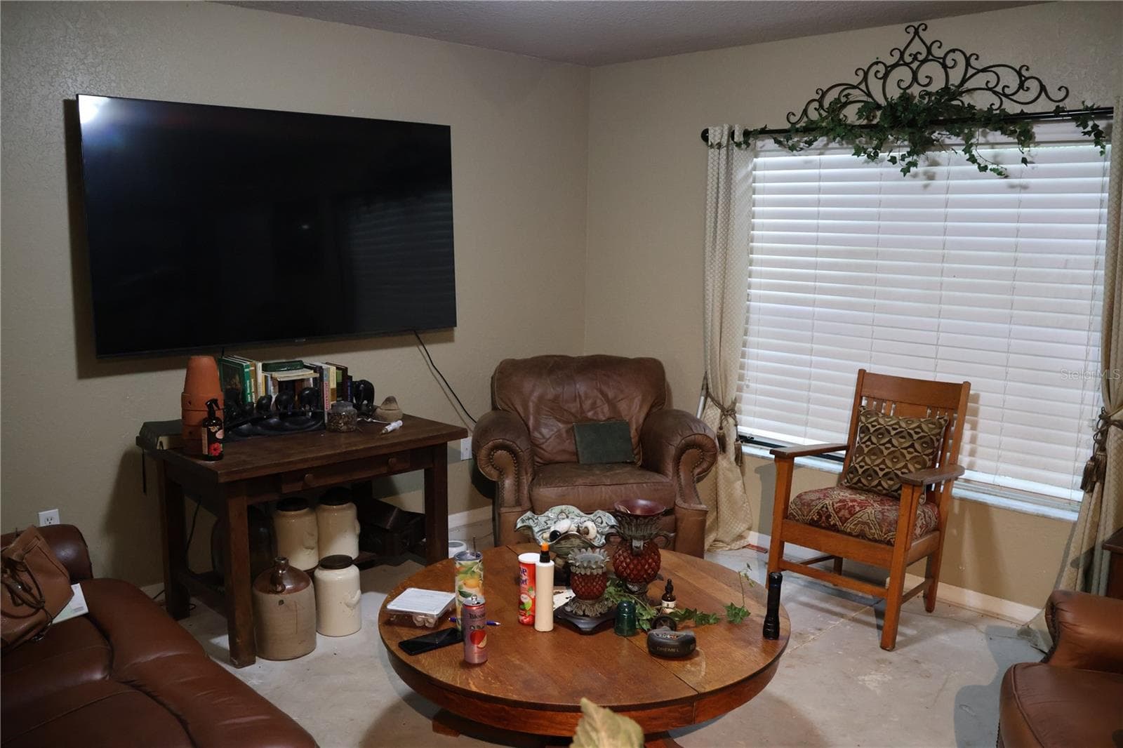 Single Family Residence at 1102 REDBIRD ST, LAKE PLACID, photo 3 of 19