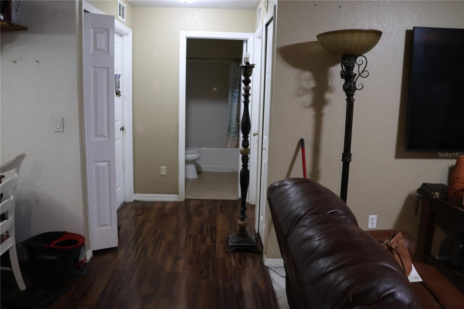 Single Family Residence at 1102 REDBIRD ST, LAKE PLACID, photo 4 of 19