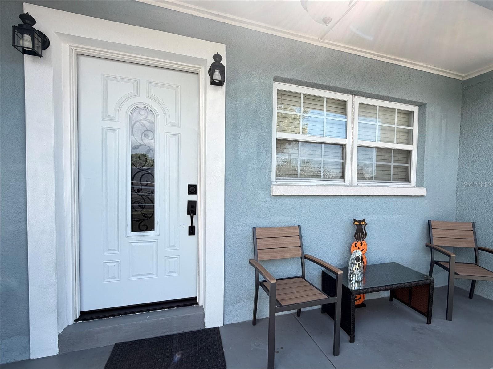 Single Family Residence at 4925 ELDORADO DR, TAMPA, photo 4 of 30