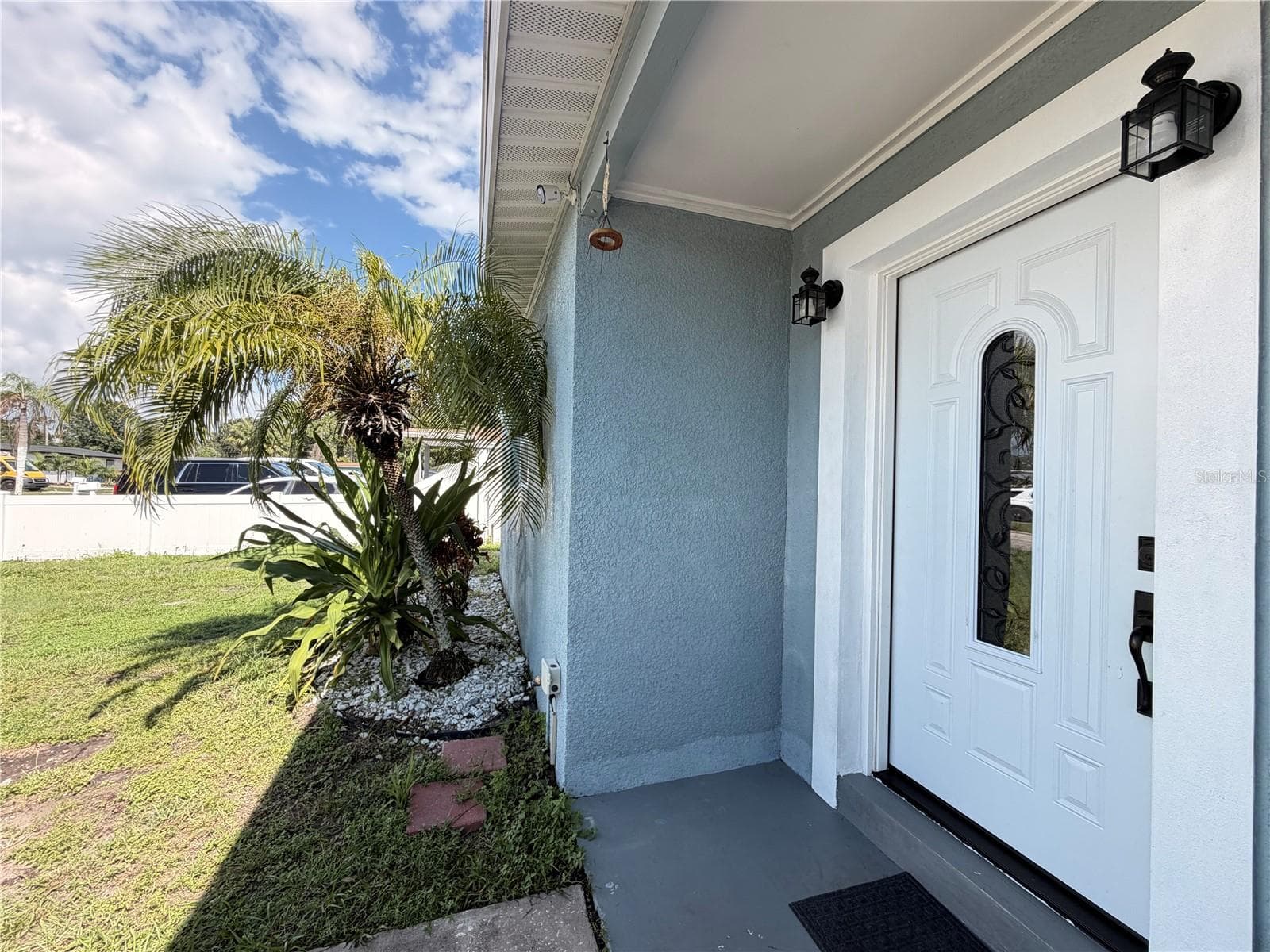 Single Family Residence at 4925 ELDORADO DR, TAMPA, photo 5 of 30