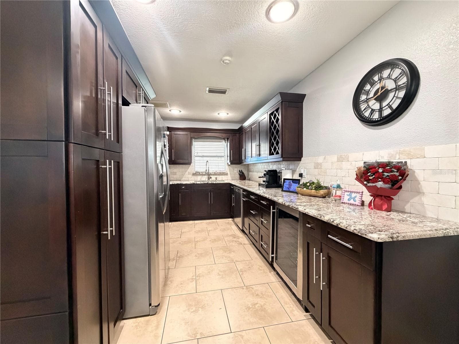 Single Family Residence at 4925 ELDORADO DR, TAMPA, photo 10 of 30