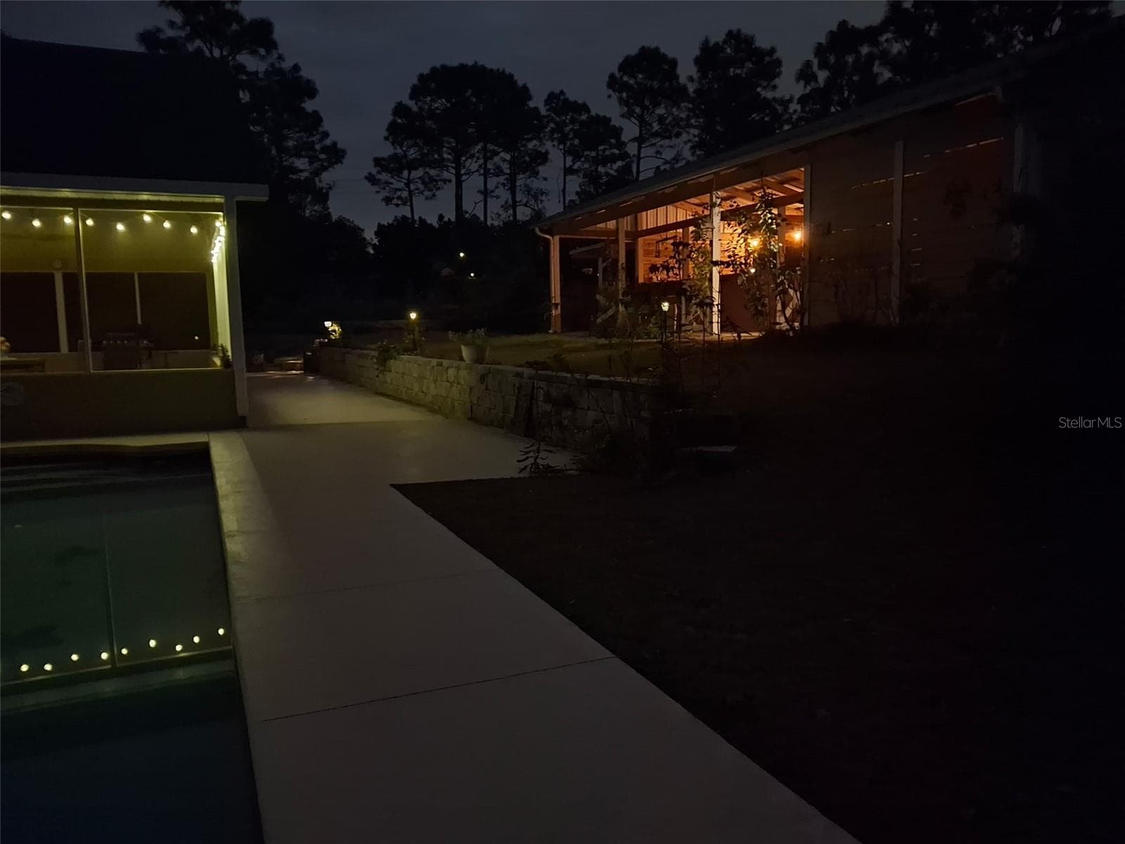 Back Porch and Barn - 4295 N BRIDGER DR, BEVERLY HILLS