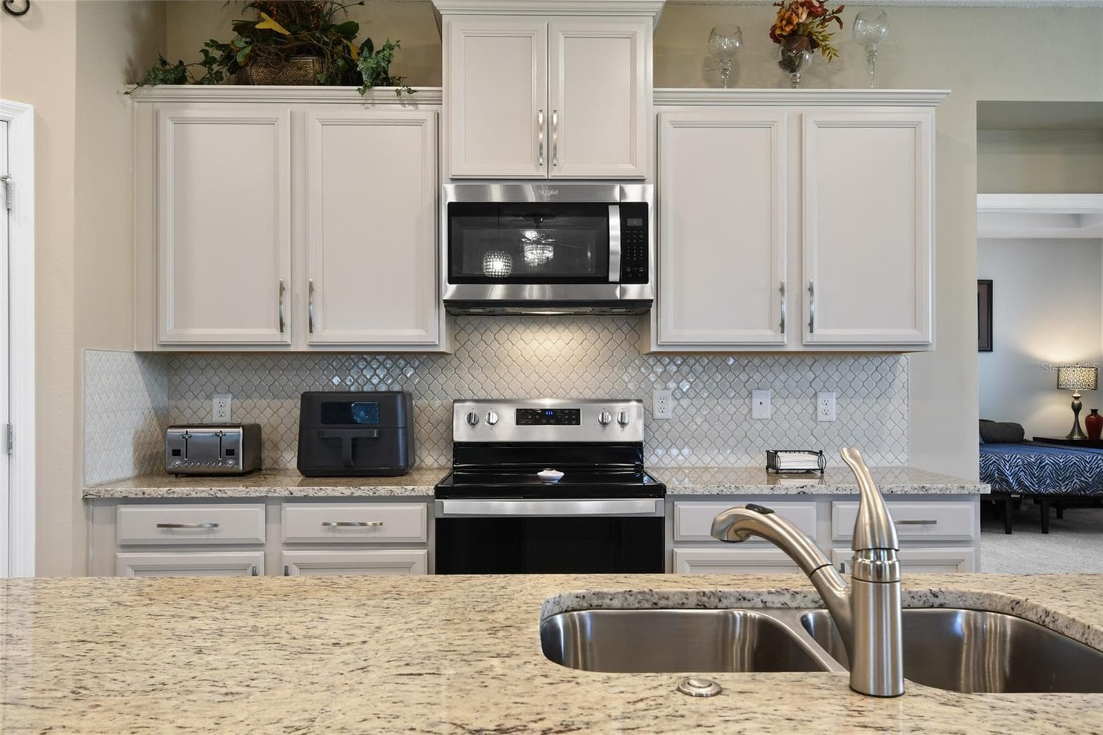 Kitchen - 17922 HITHER HILLS CIR, WINTER GARDEN
