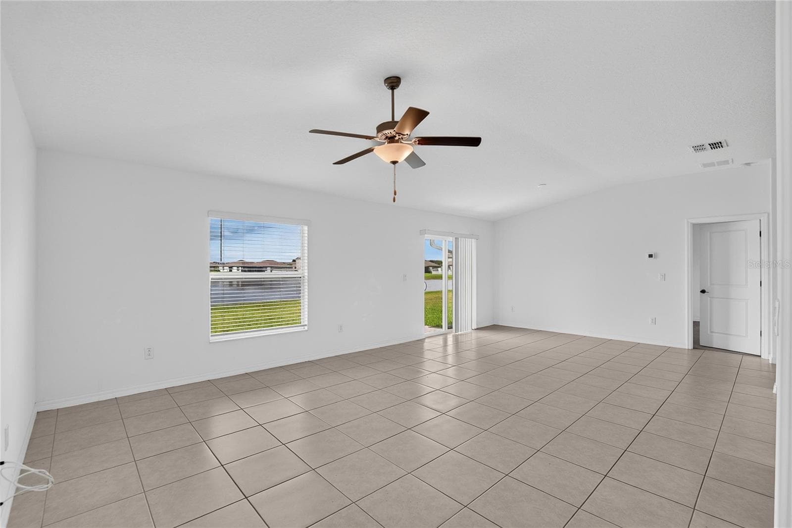 Single Family Residence at 5487 BLUE AZURE DR, WIMAUMA, photo 22 of 60