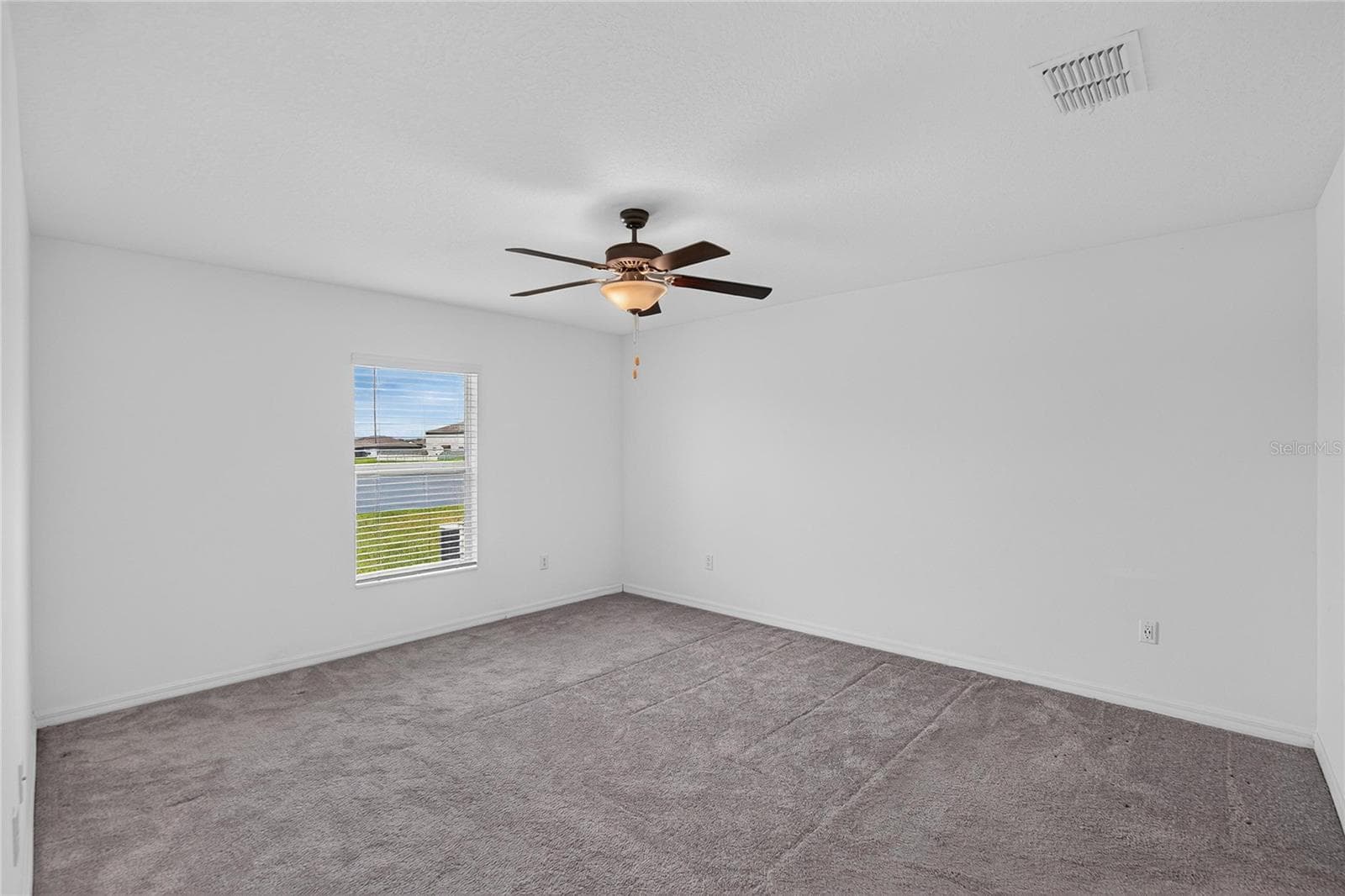 Single Family Residence at 5487 BLUE AZURE DR, WIMAUMA, photo 35 of 60