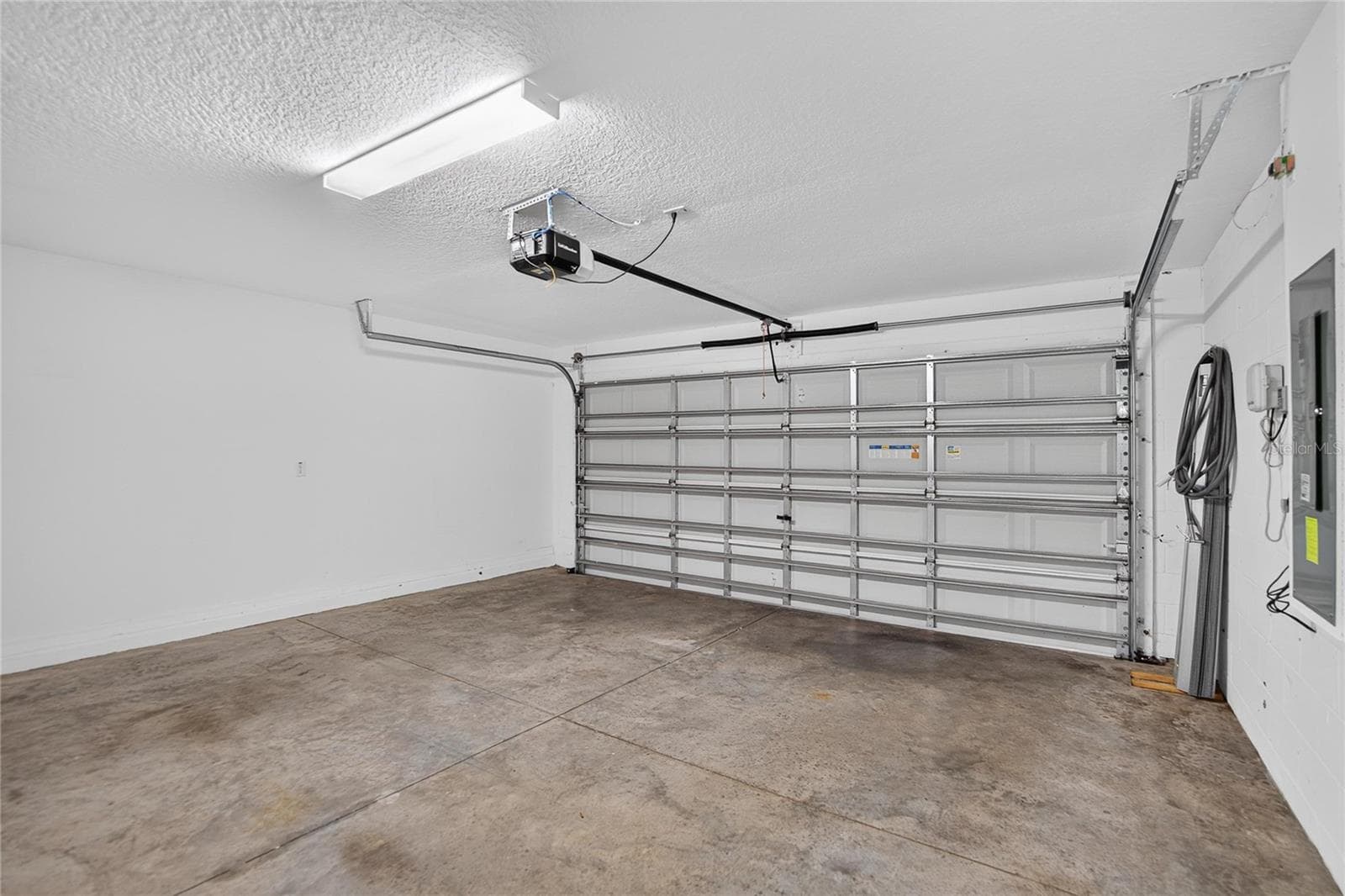 Single Family Residence at 5487 BLUE AZURE DR, WIMAUMA, photo 45 of 60