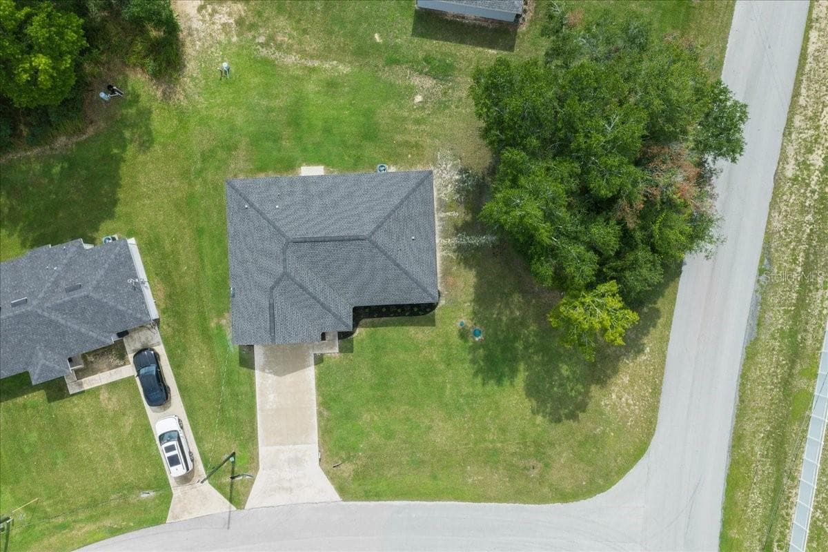 Single Family Residence at 2 DOGWOOD DRIVE RADL., OCALA, photo 4 of 37