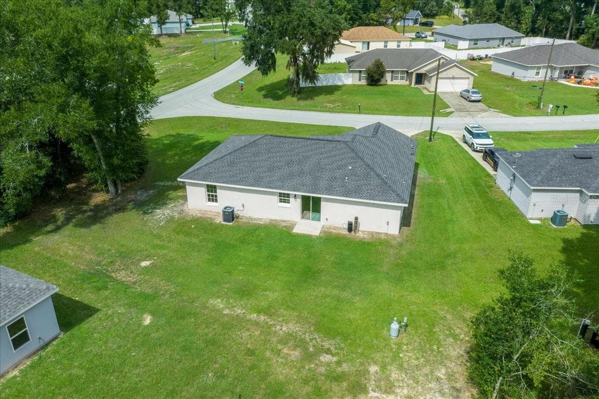 Single Family Residence at 2 DOGWOOD DRIVE RADL., OCALA, photo 6 of 37