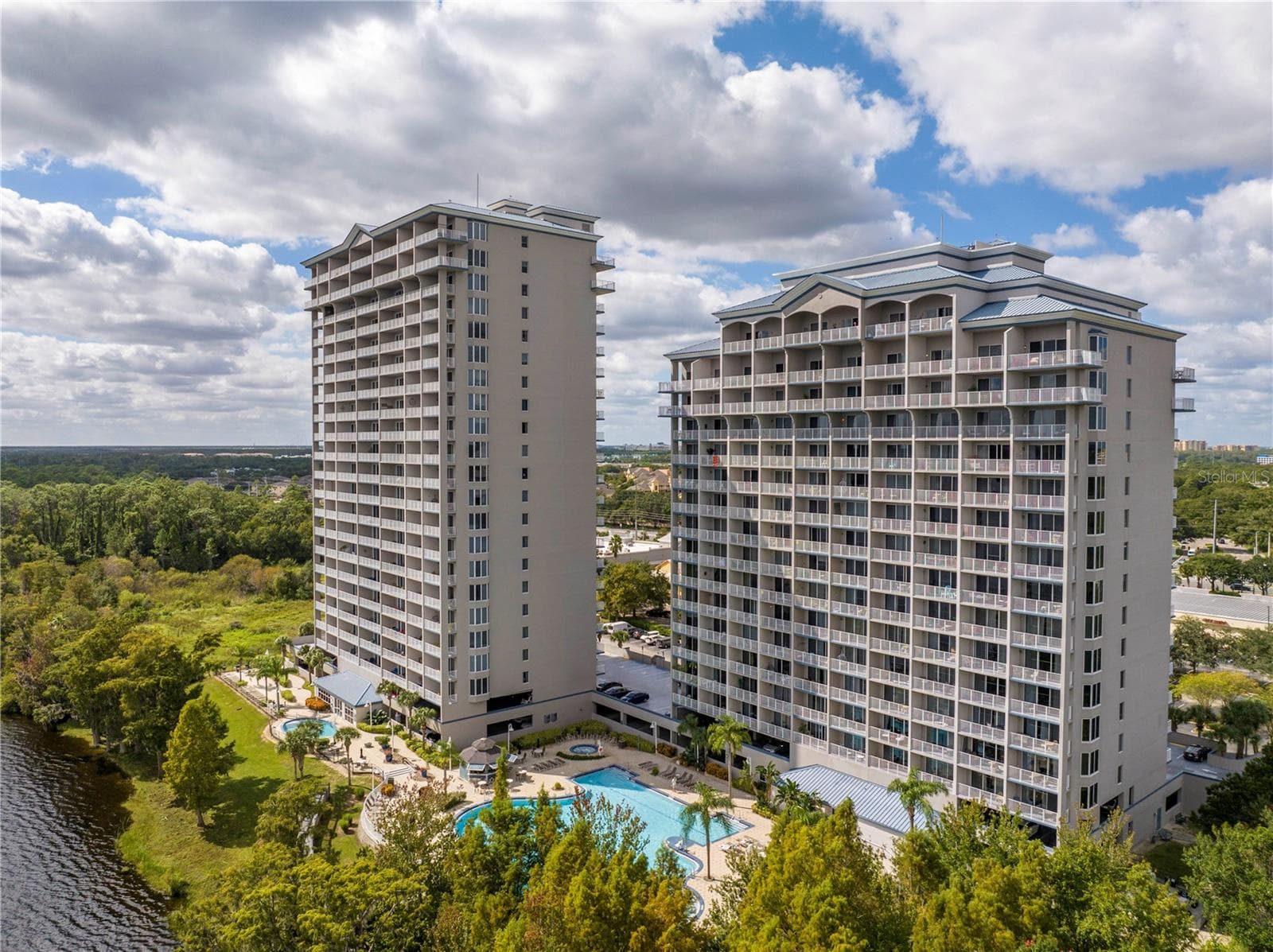 Condo - Hotel at 13415 BLUE HERON BEACH DR #109, ORLANDO, photo 4 of 69