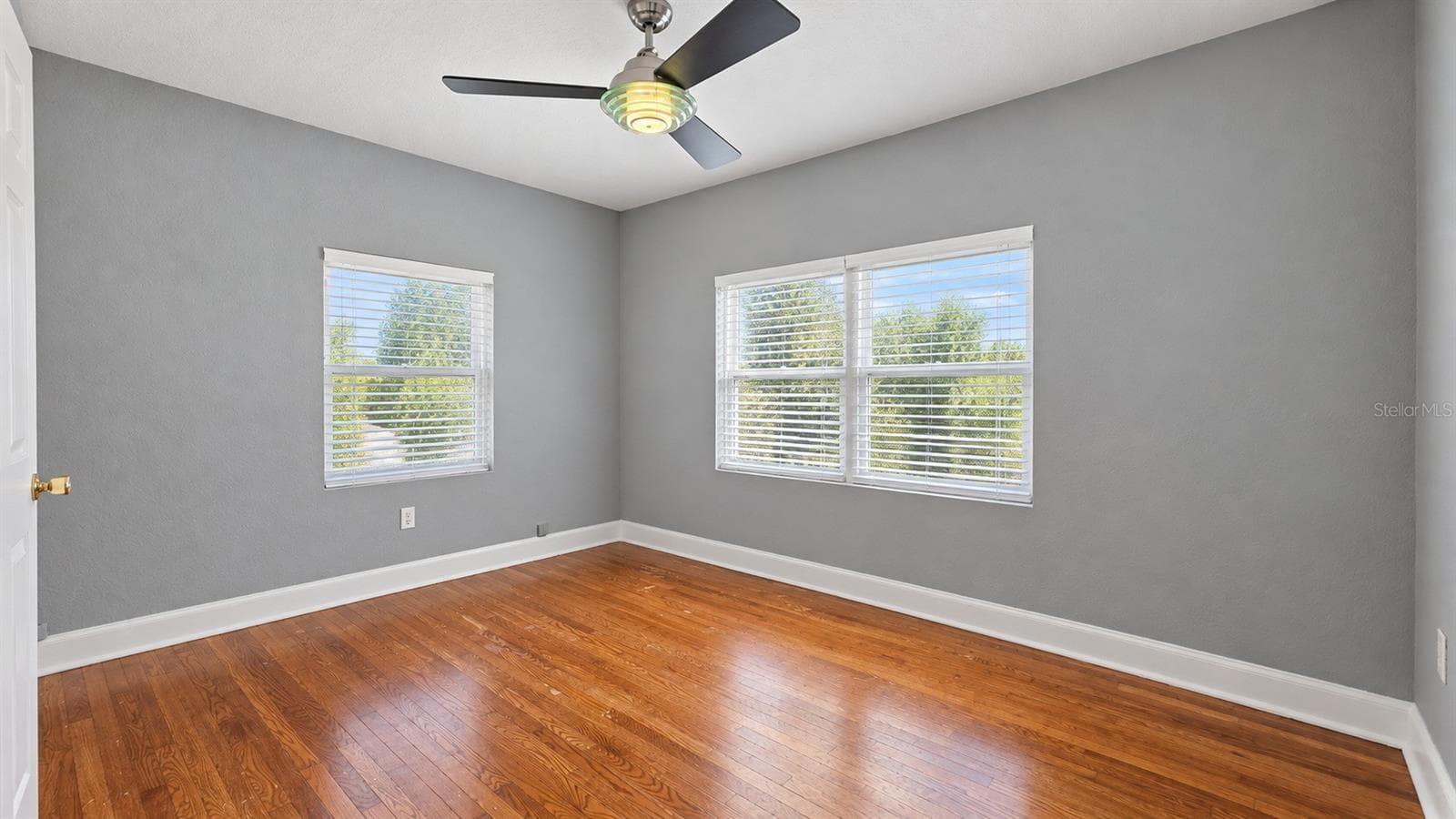 Bedroom 1 - 936 E SHADOWLAWN AVE, TAMPA