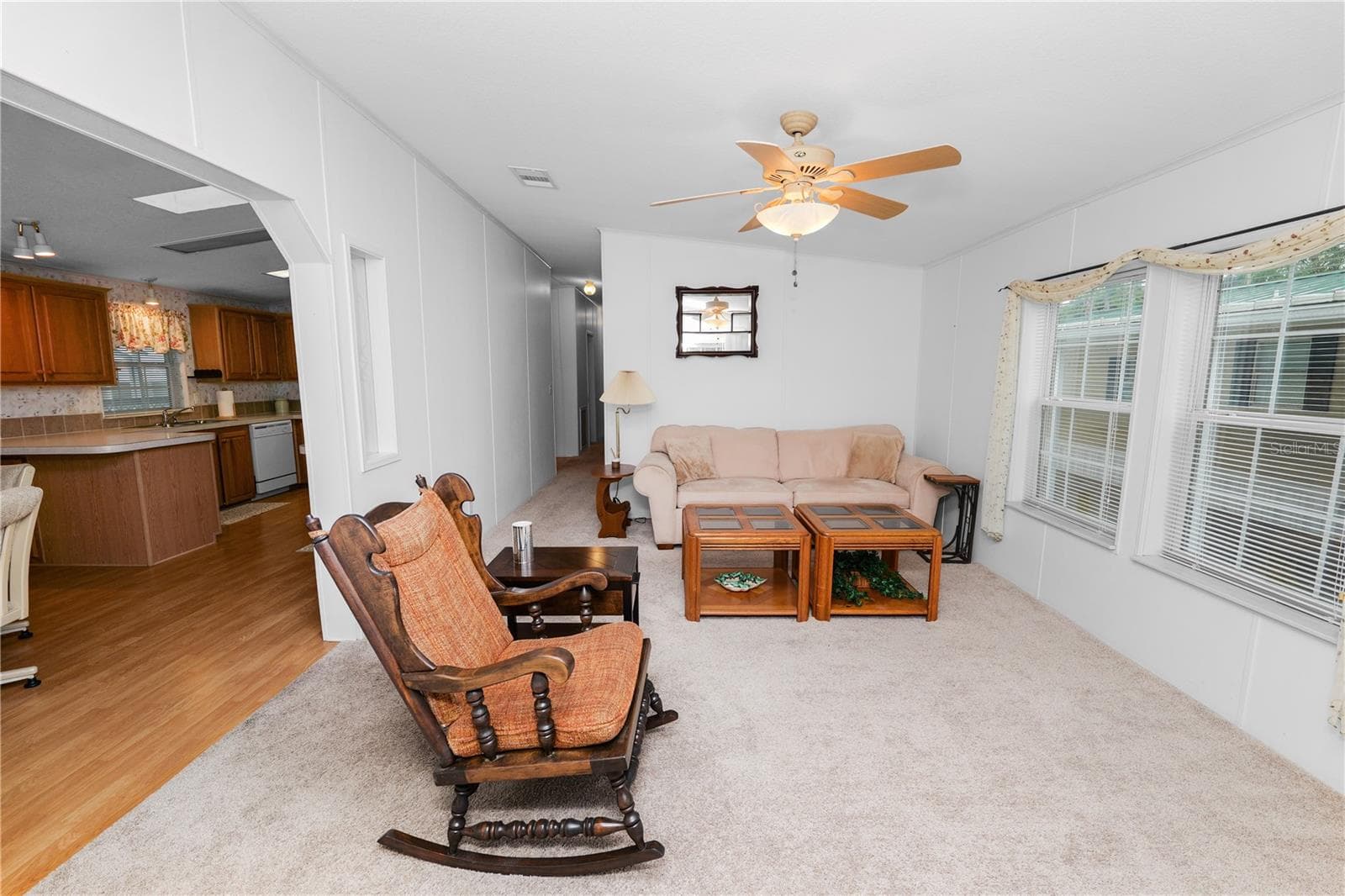 Manufactured Home at LAKELAND, photo 16 of 46