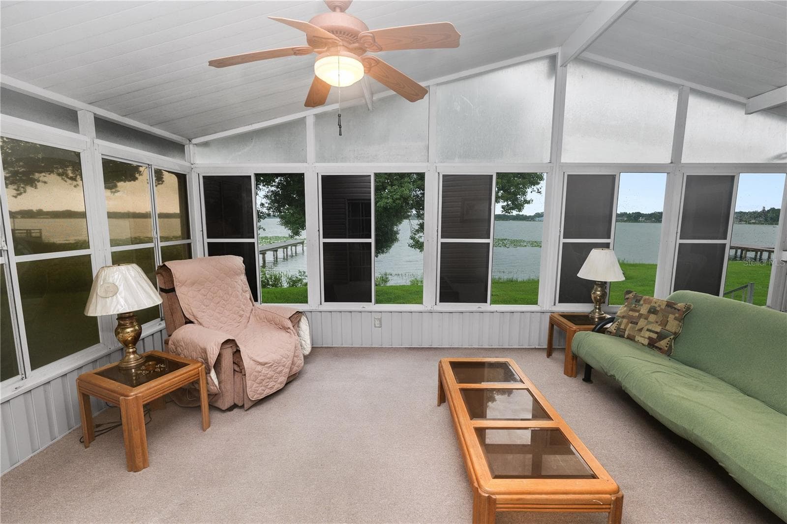 Manufactured Home at LAKELAND, photo 18 of 46