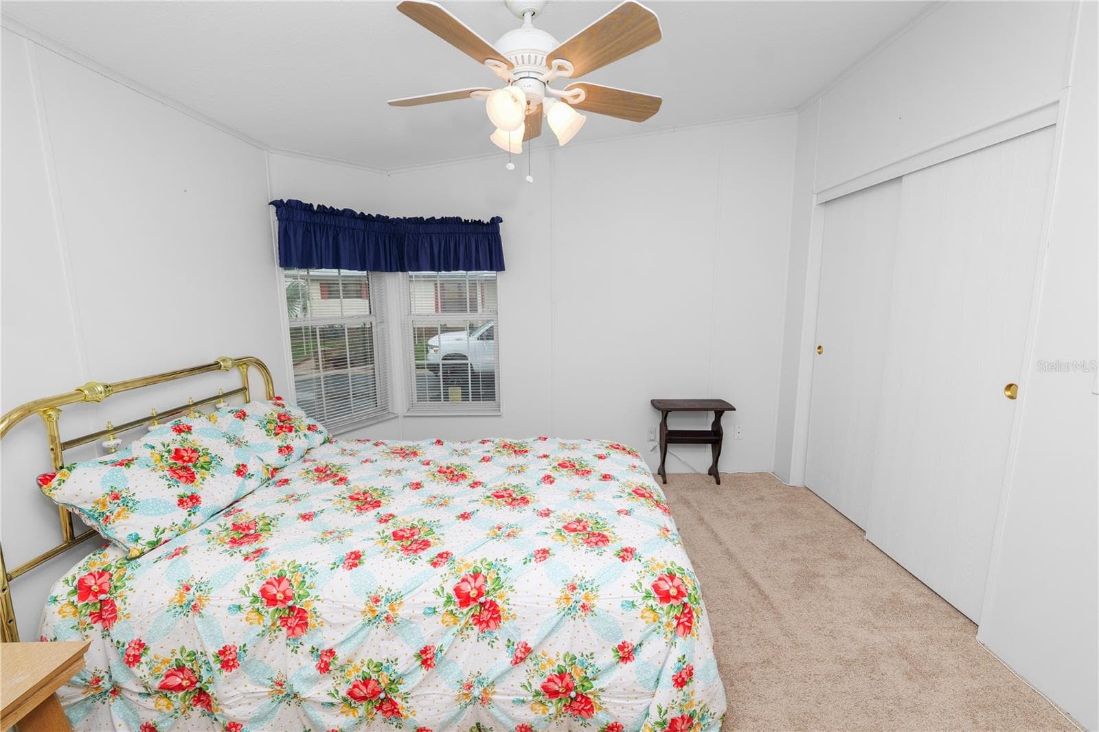 Manufactured Home at LAKELAND, photo 24 of 46