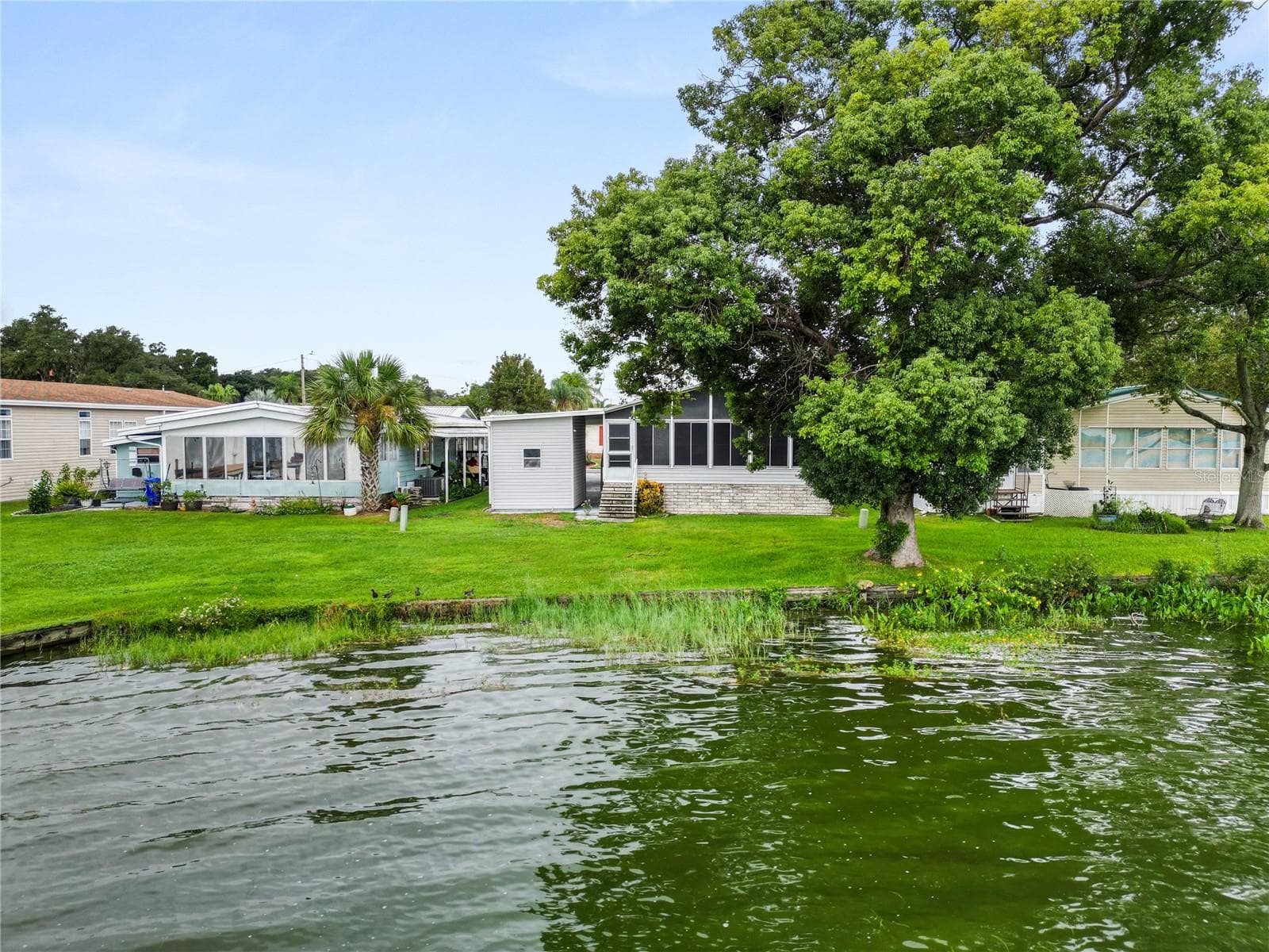 Manufactured Home at LAKELAND, photo 34 of 46