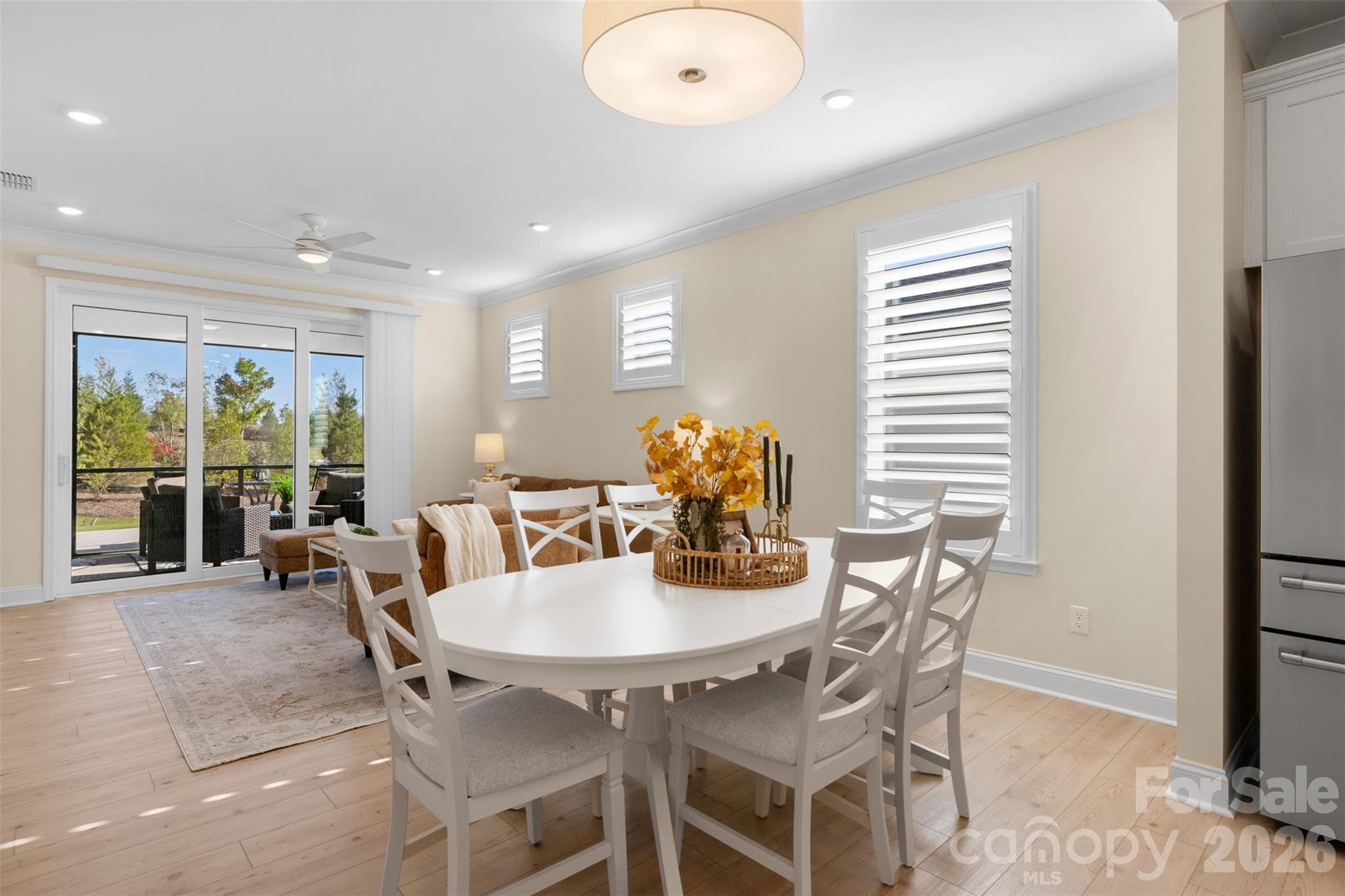 Single Family Residence at 2659 Headwind Court, Belmont, photo 10 of 47