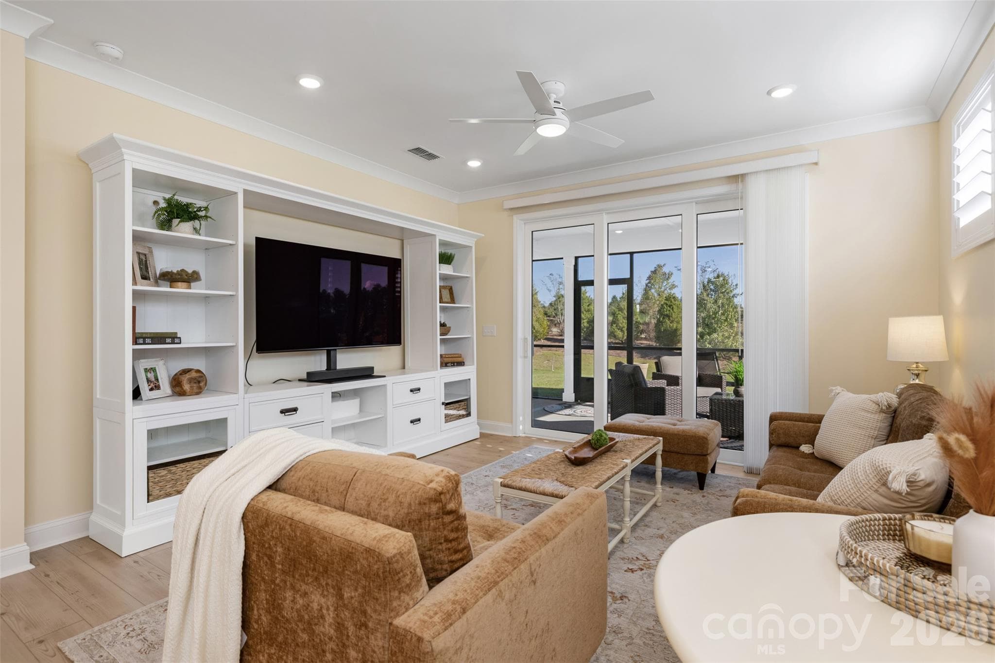 Single Family Residence at 2659 Headwind Court, Belmont, photo 13 of 47