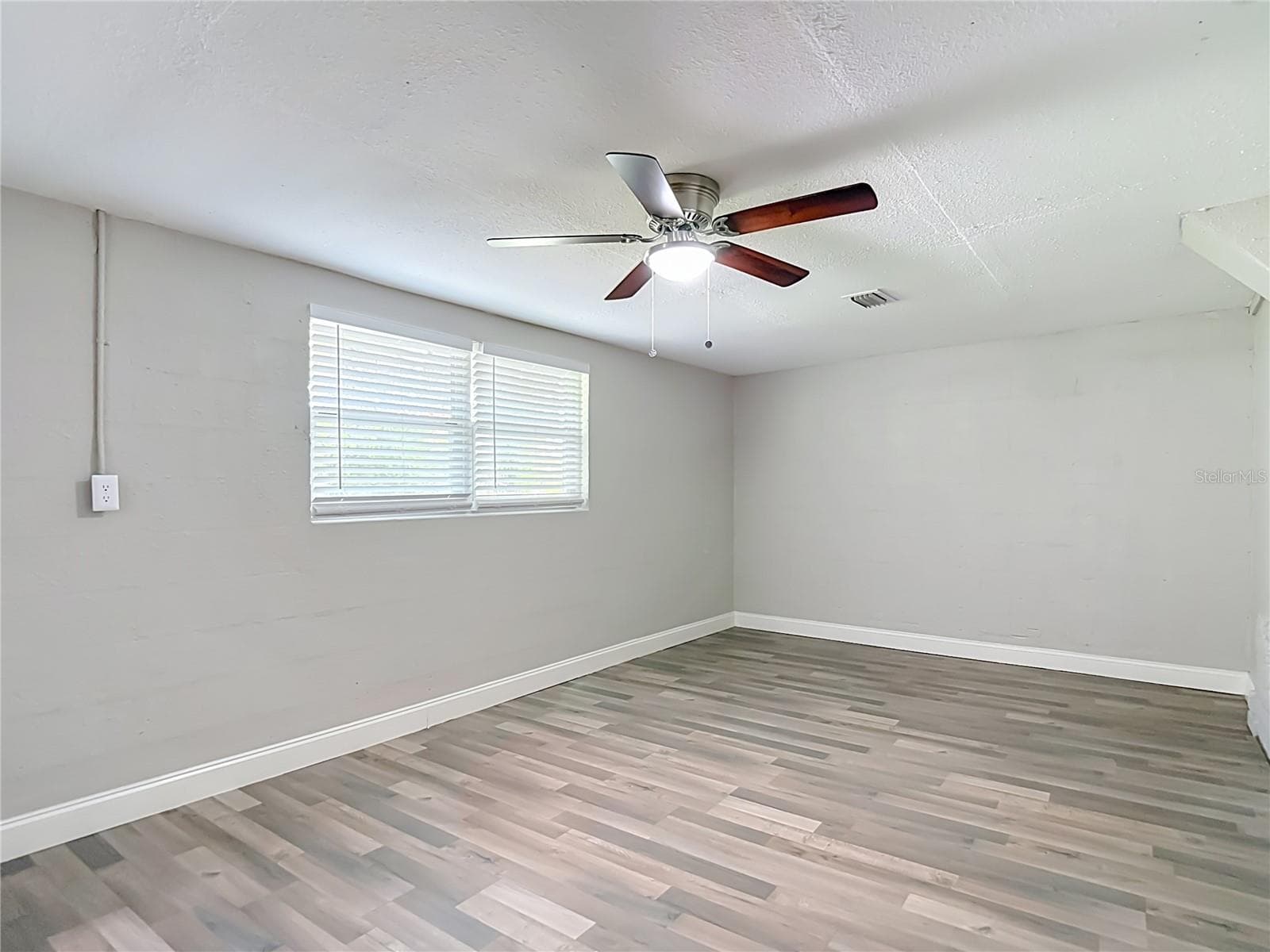Single Family Residence at 14402 13TH ST, DADE CITY, photo 28 of 67