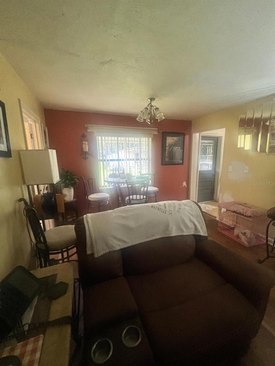Living room - 2031 SE 191ST TER, MORRISTON