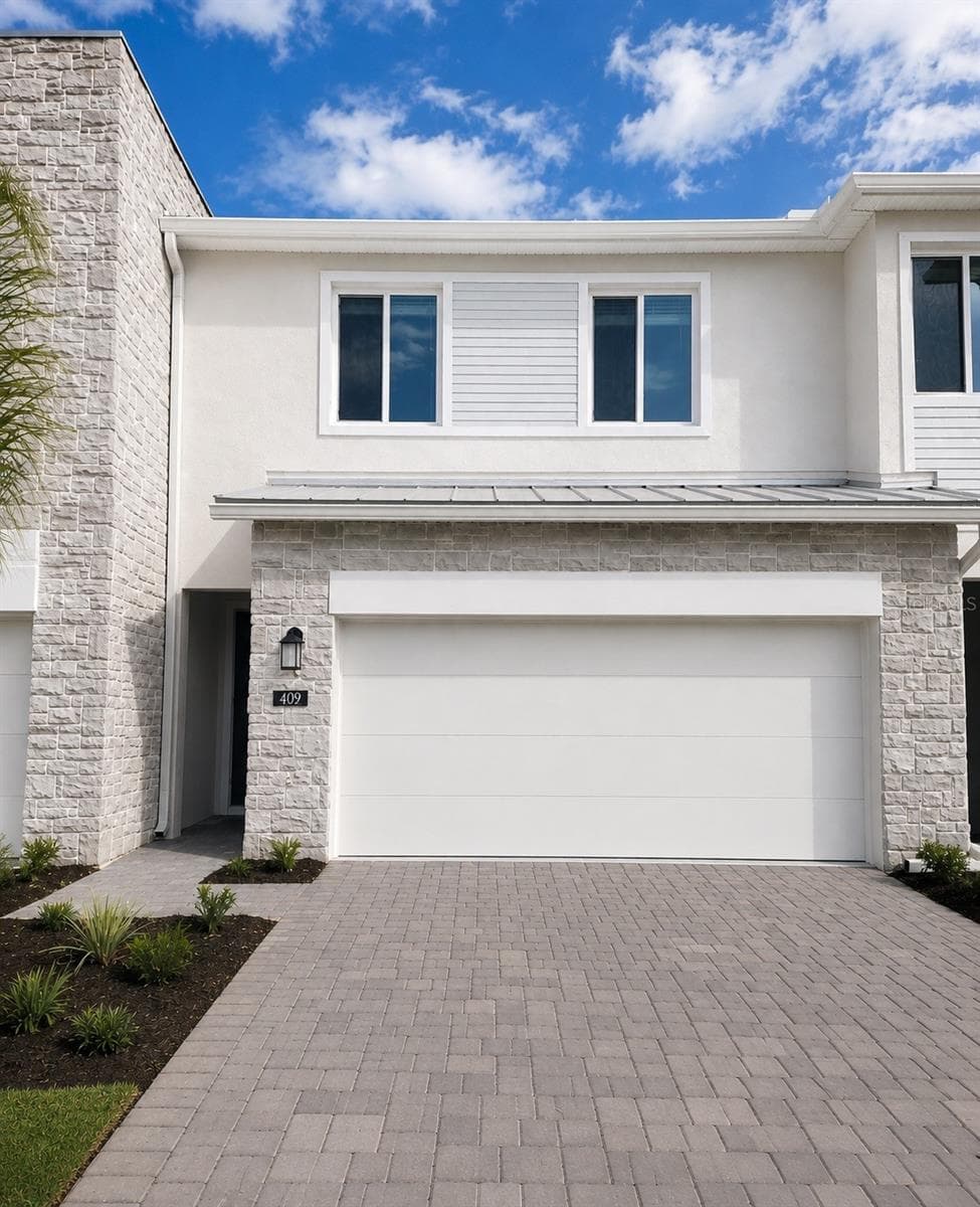 409 BOGEY DR