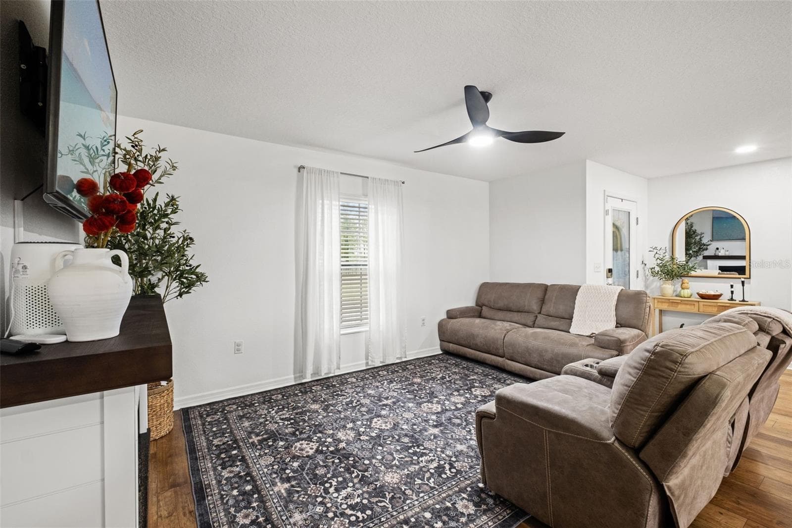 Single Family Residence at 13094 PAPERCRAFT AVE, WEEKI WACHEE, photo 6 of 44