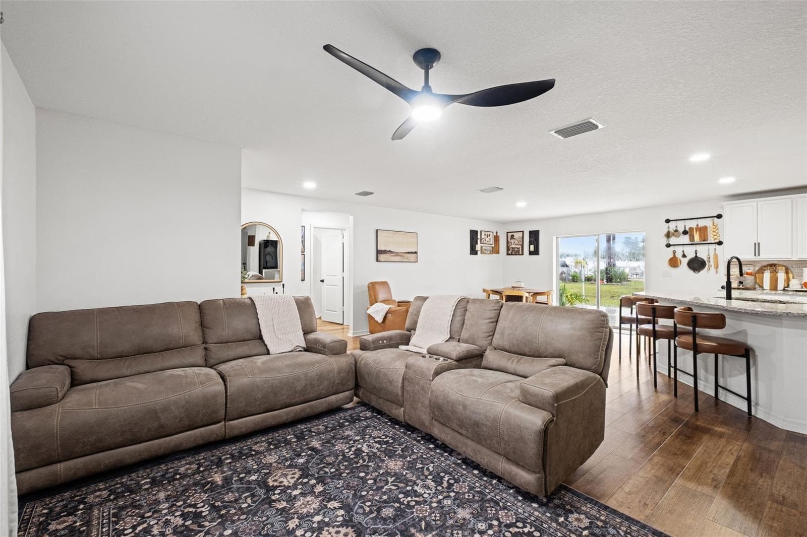Single Family Residence at 13094 PAPERCRAFT AVE, WEEKI WACHEE, photo 7 of 44