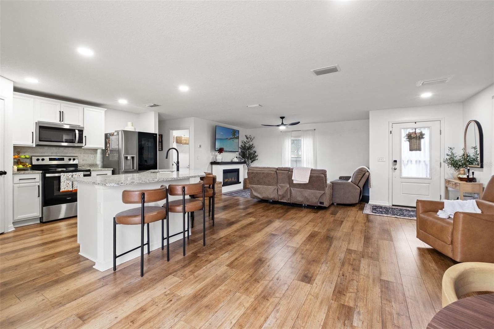 Single Family Residence at 13094 PAPERCRAFT AVE, WEEKI WACHEE, photo 11 of 44
