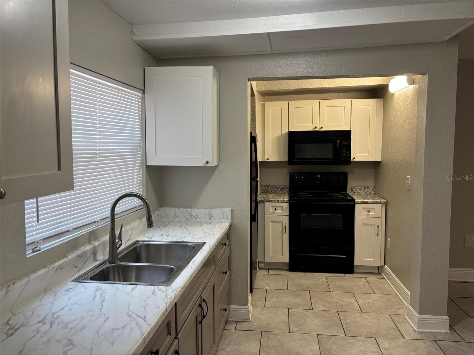 Duplex at 1025 E MAIN ST, BARTOW, photo 5 of 38