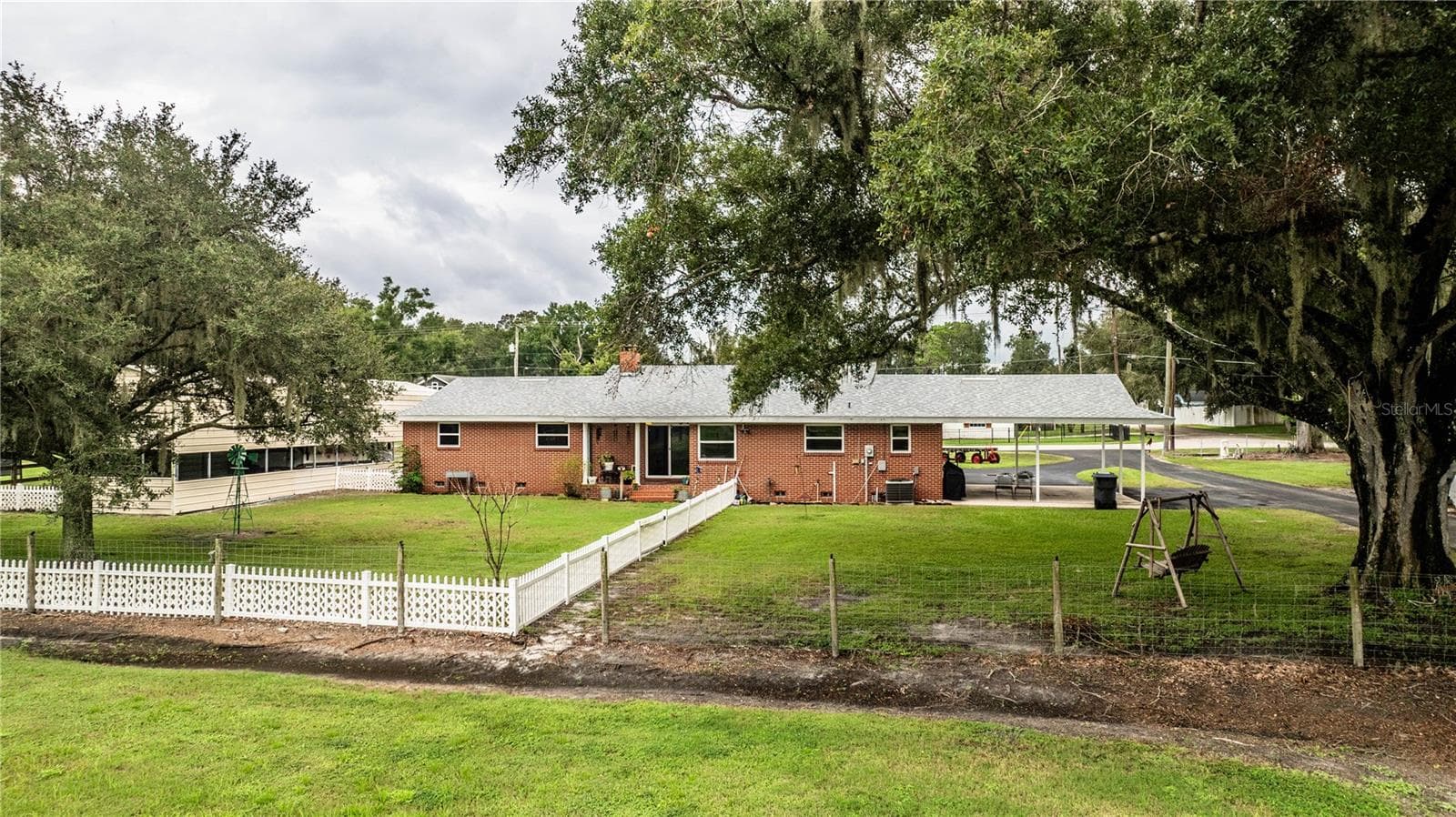 Single Family Residence at 1633 CHERRY LN, LAKELAND, photo 21 of 77