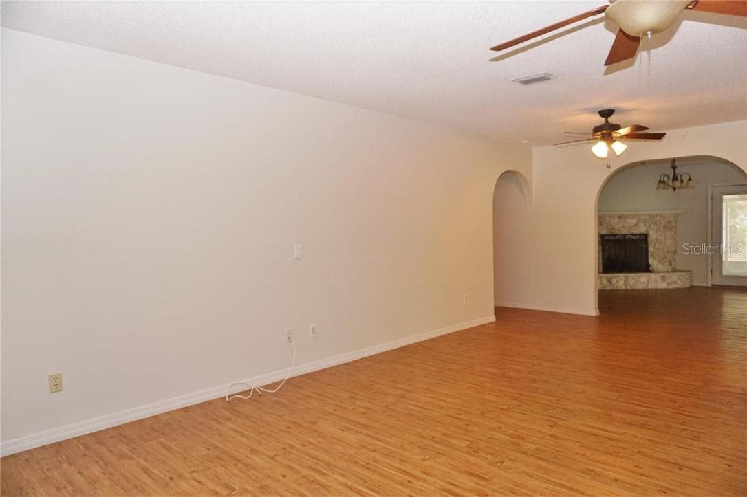 Single Family Residence at 550 N Rooks AVE, INVERNESS FL 34453, photo 8 of 51