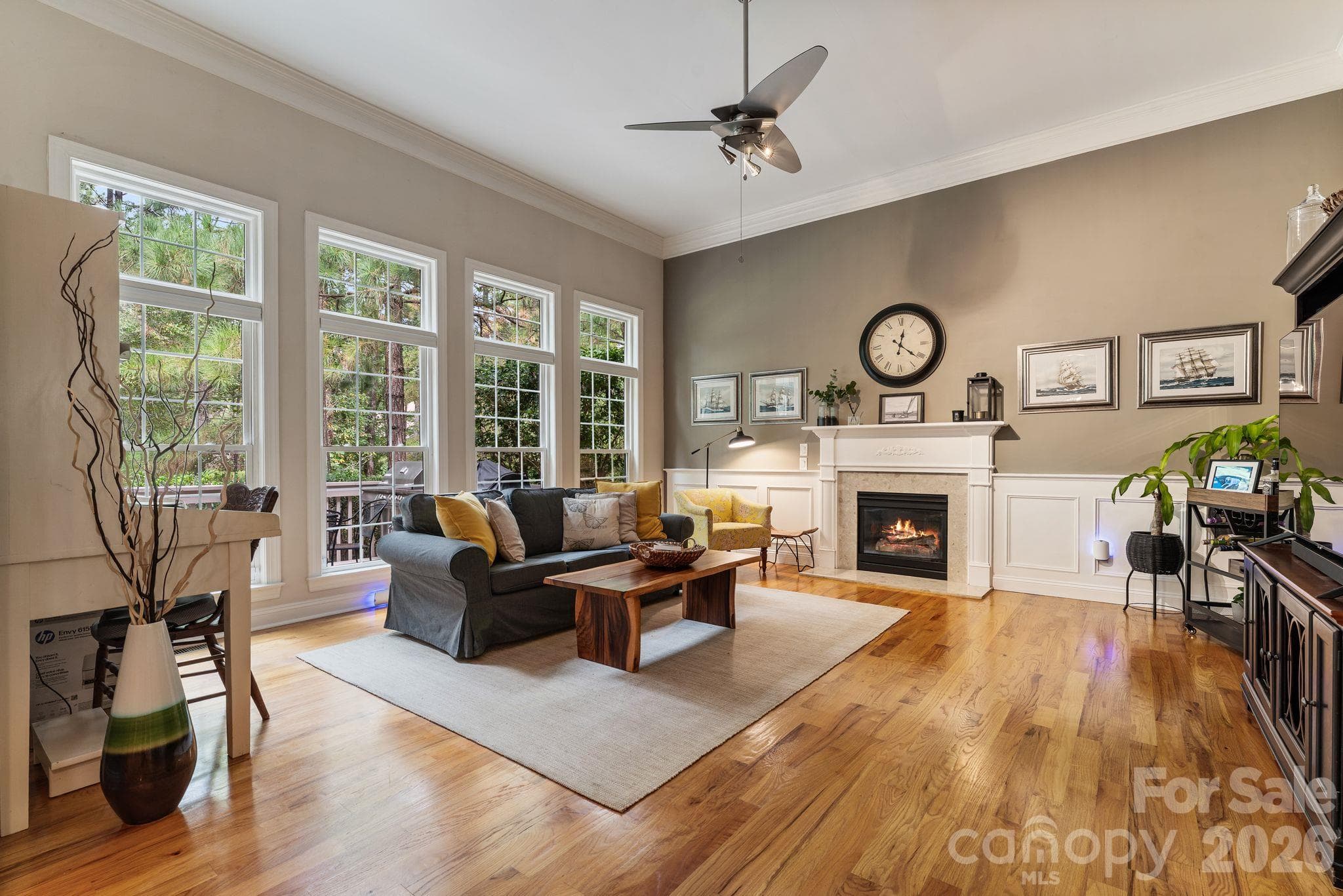Single Family Residence at 6978 Pebble Bay Drive, Denver, photo 9 of 34