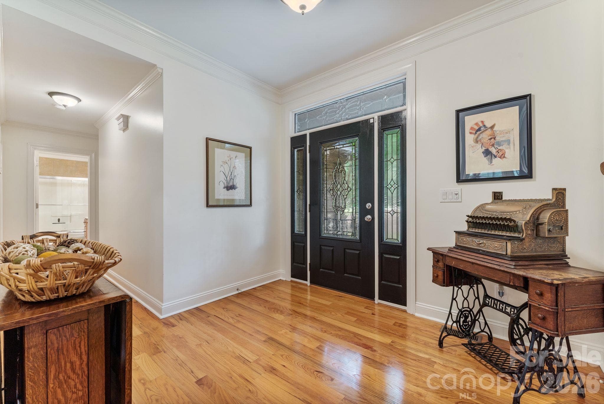 Single Family Residence at 6978 Pebble Bay Drive, Denver, photo 11 of 34