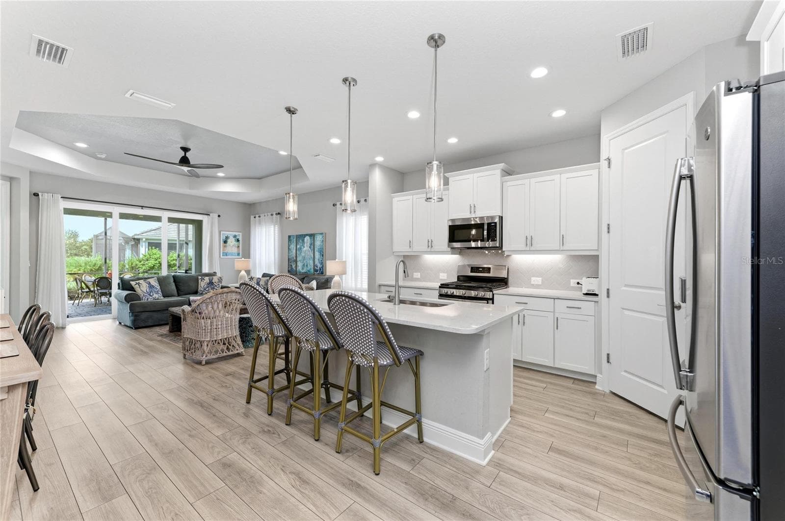 Villa at 21609 LAKE PLACID WAY, VENICE, photo 17 of 76