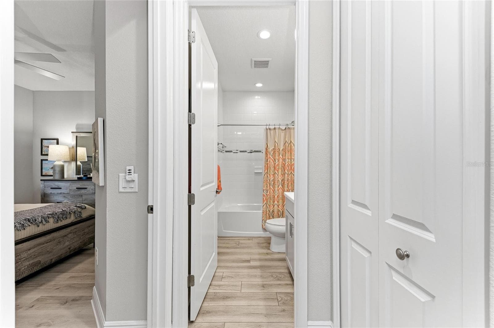 Villa at 21609 LAKE PLACID WAY, VENICE, photo 35 of 76