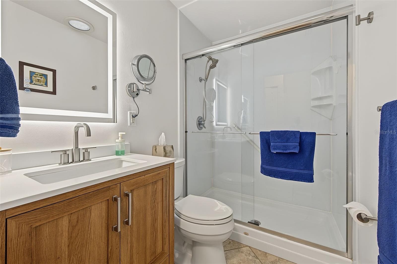 Second Bath - 1402 NEBRASKA AVE, PALM HARBOR