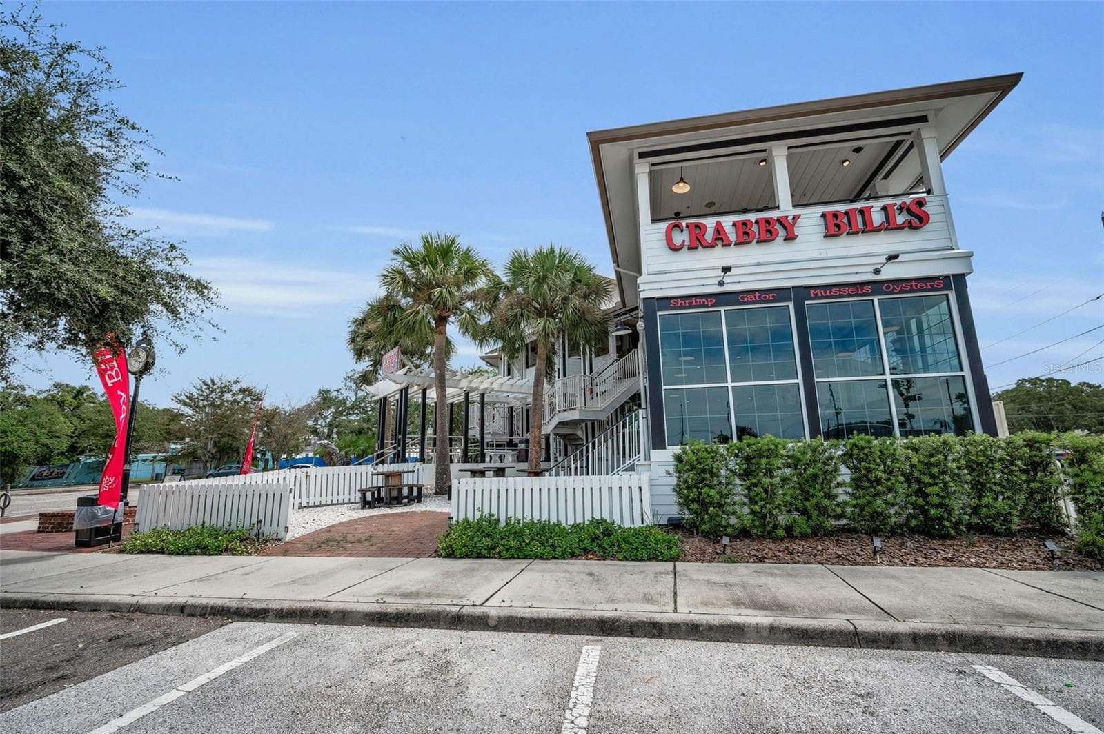 Walk to Crabby Bills - 1402 NEBRASKA AVE, PALM HARBOR