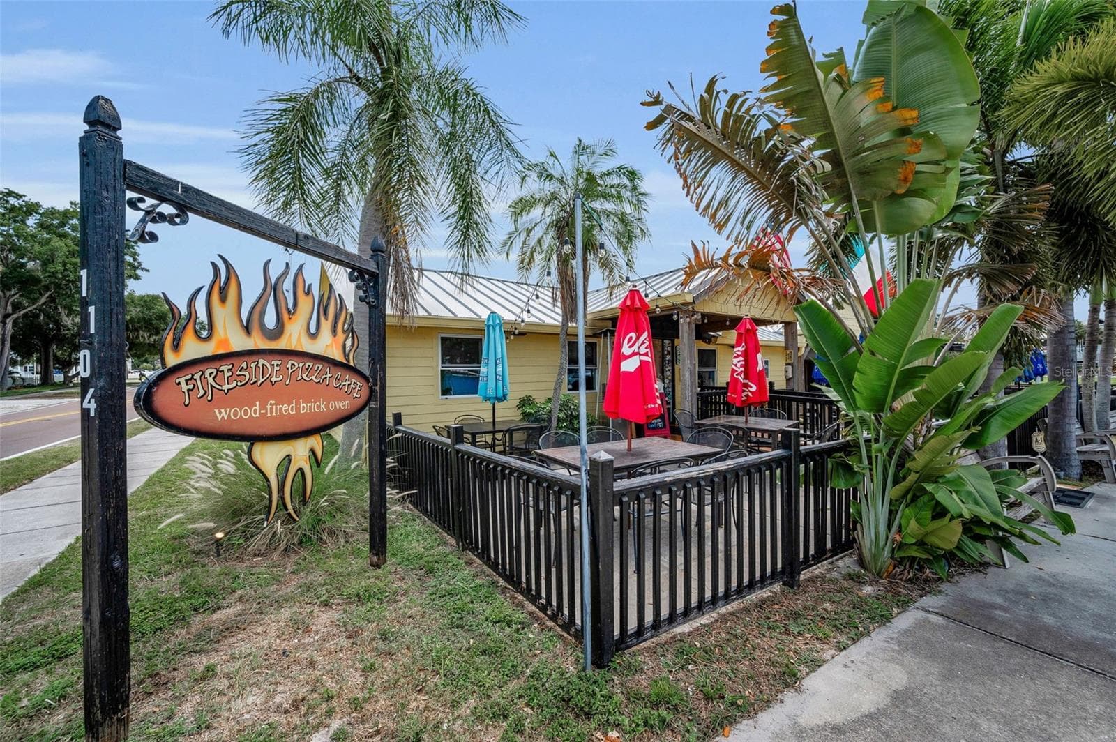 Walk to Fireside Pizza - 1402 NEBRASKA AVE, PALM HARBOR