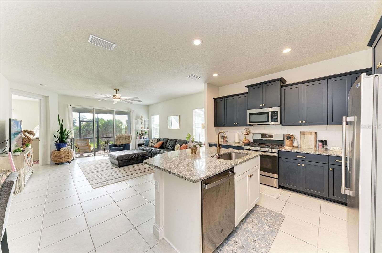 Villa at 18098 FRANKLIN PARK CT, VENICE, photo 11 of 78