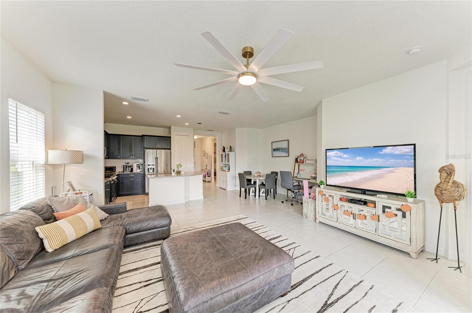 Villa at 18098 FRANKLIN PARK CT, VENICE, photo 14 of 78