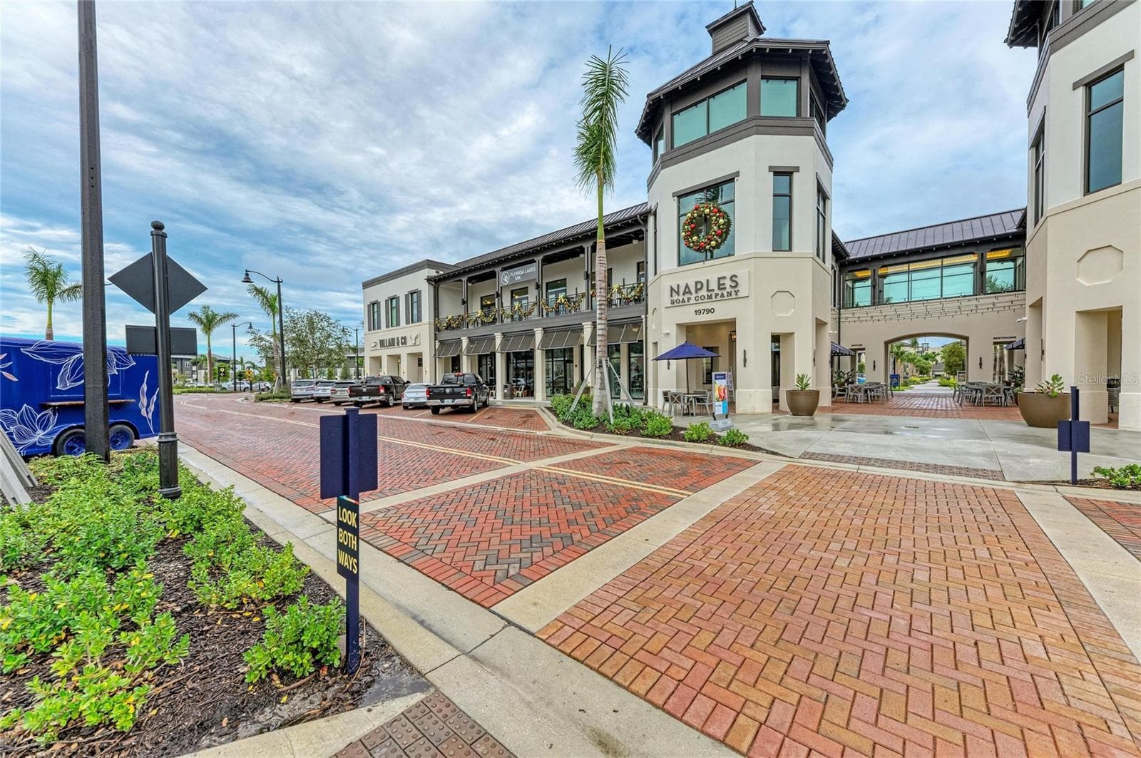 Villa at 18098 FRANKLIN PARK CT, VENICE, photo 55 of 78