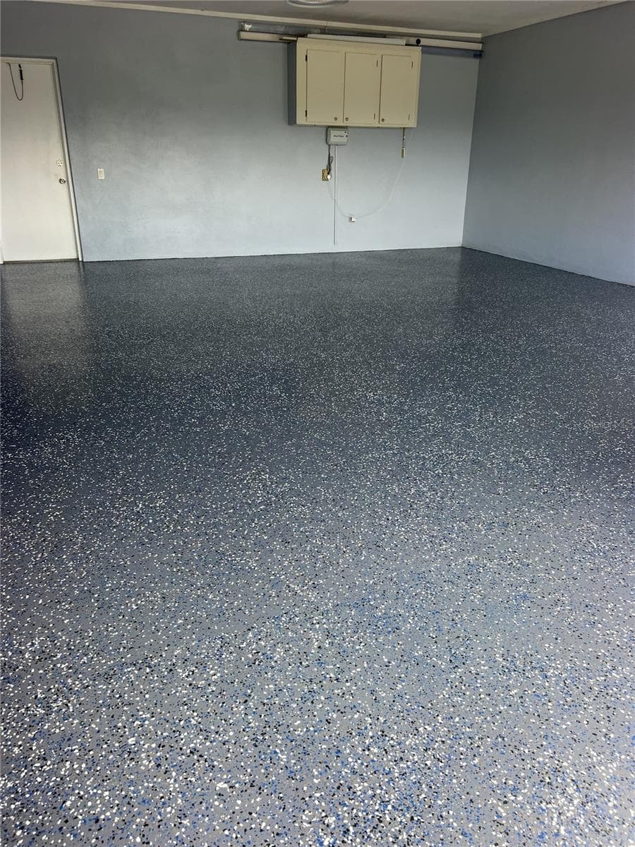 New epoxy garage floor - 1336 AQUI ESTA DR, PUNTA GORDA